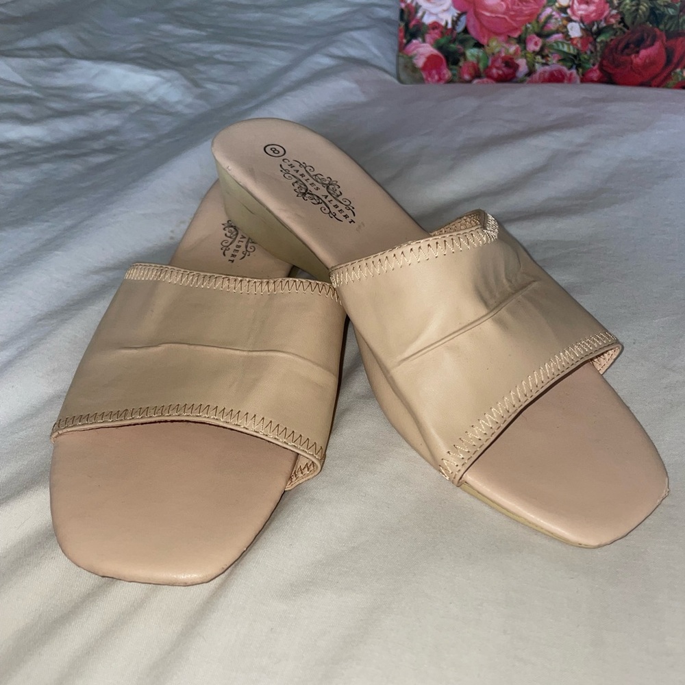 Sandals - Picture 2 of 3